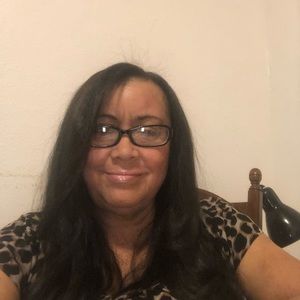 Meet your Posher, Cecile